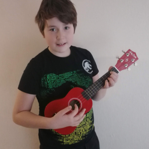 RV - Maty ukulele.jpg